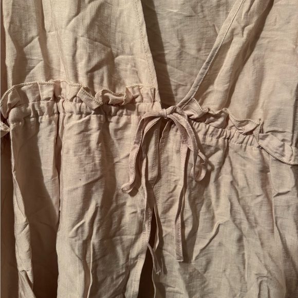 Women’s Plus Size Beige Blouse - Size 4X - Picture 4 of 4